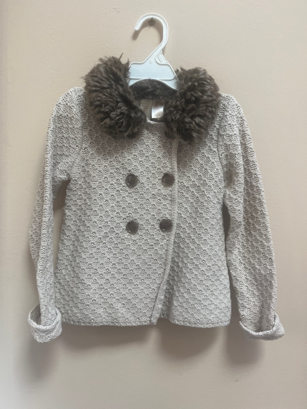 Textured Knit Double-Breasted coat with Faux Fur Collar Cream & Brown 6 buttons